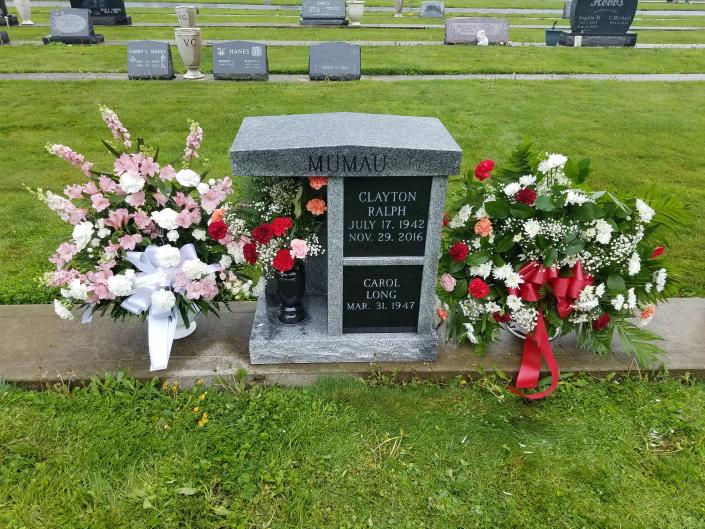 Double Columbarium Cremation Monument with Vase